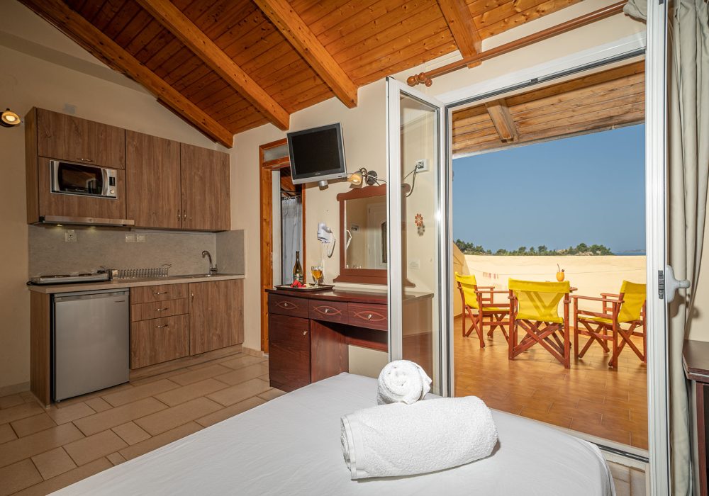 Studio with Sea View