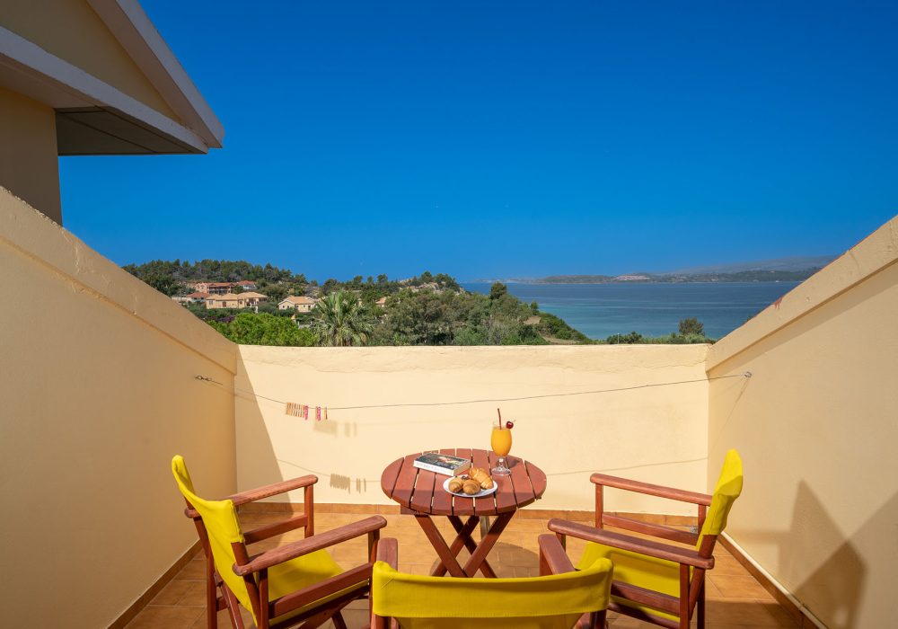 Studio with Sea View